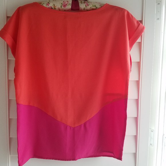 Women Short Sleeve Blouse with pocket XS polyester Barbiecore Pink Fashion - Picture 4 of 4